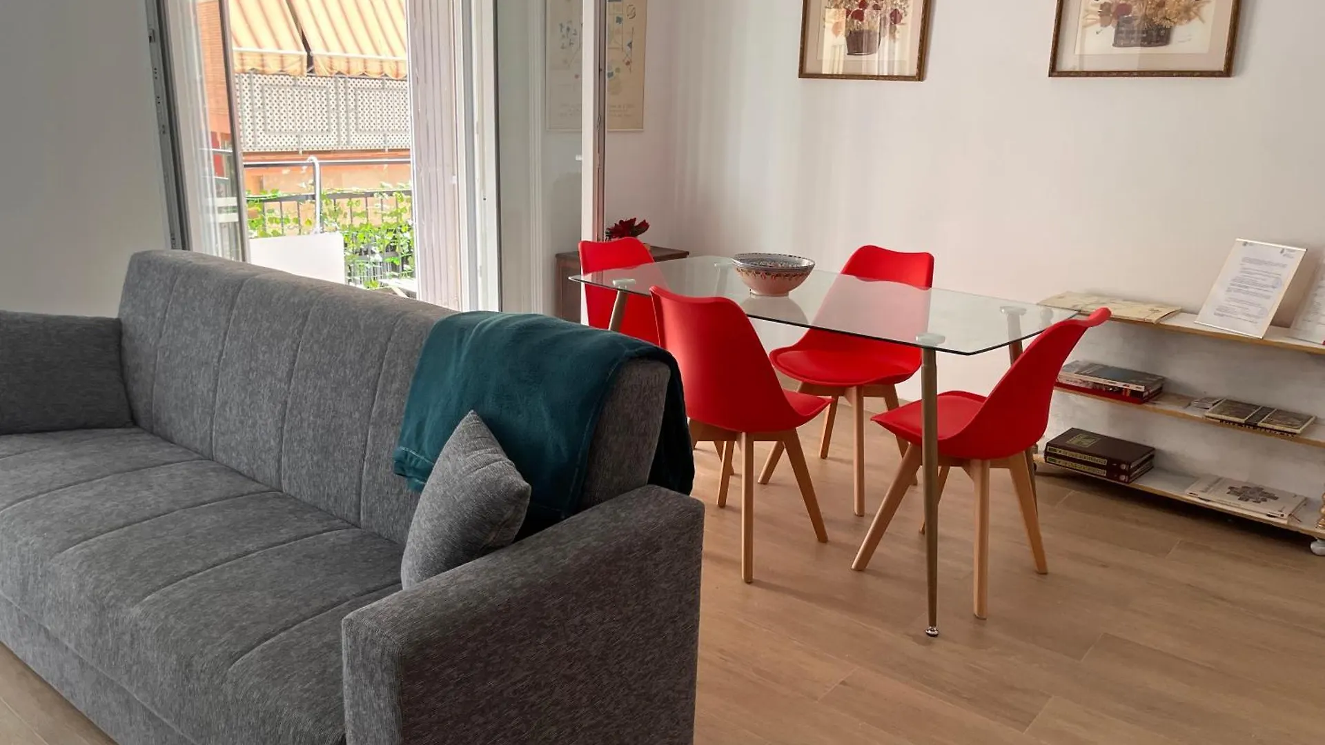 Precioso apartamento con patio Granada España